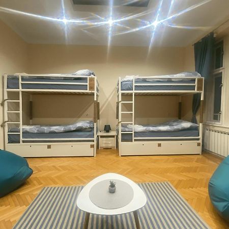 Fg Boutique Hostel Сараево Екстериор снимка